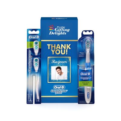 Oral B Cross Action Battery Powered Toothbrush wit...